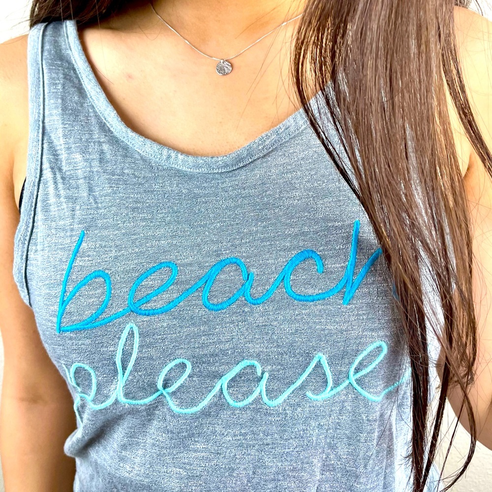 Xhilaration Graphic Tank Top